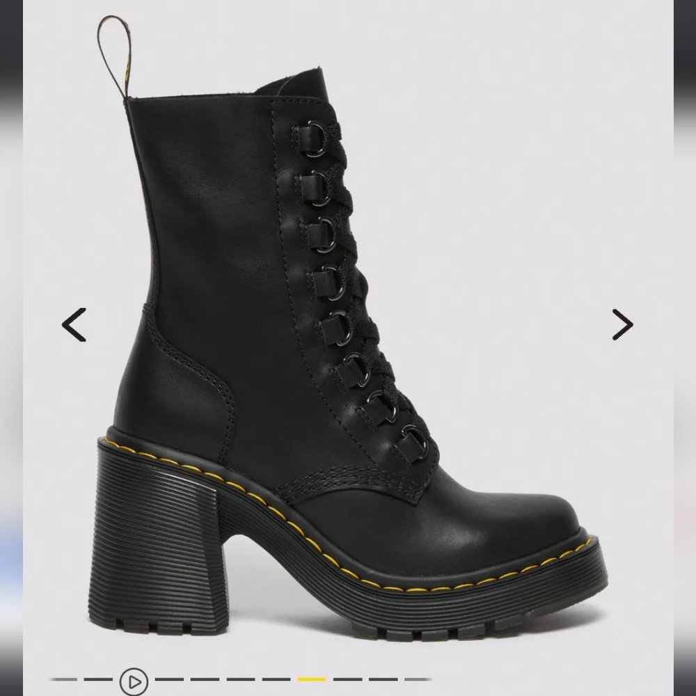 Dr Martens Chesney Boots